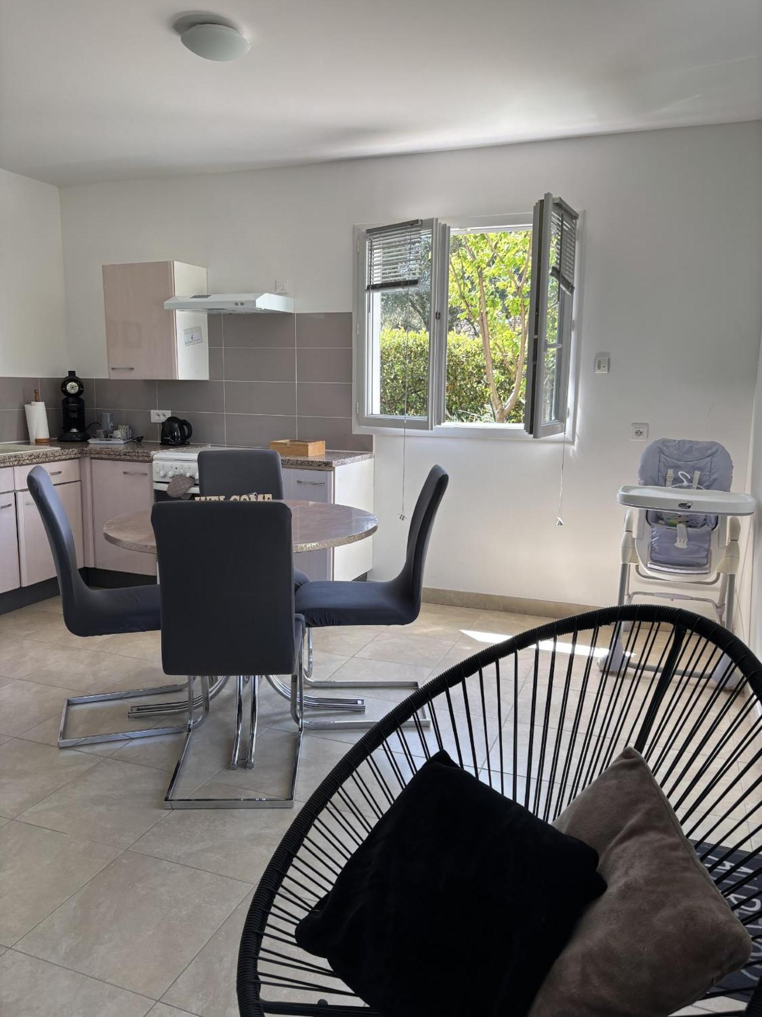 Appartement Romana Puissalicon 34 Buitenkant foto